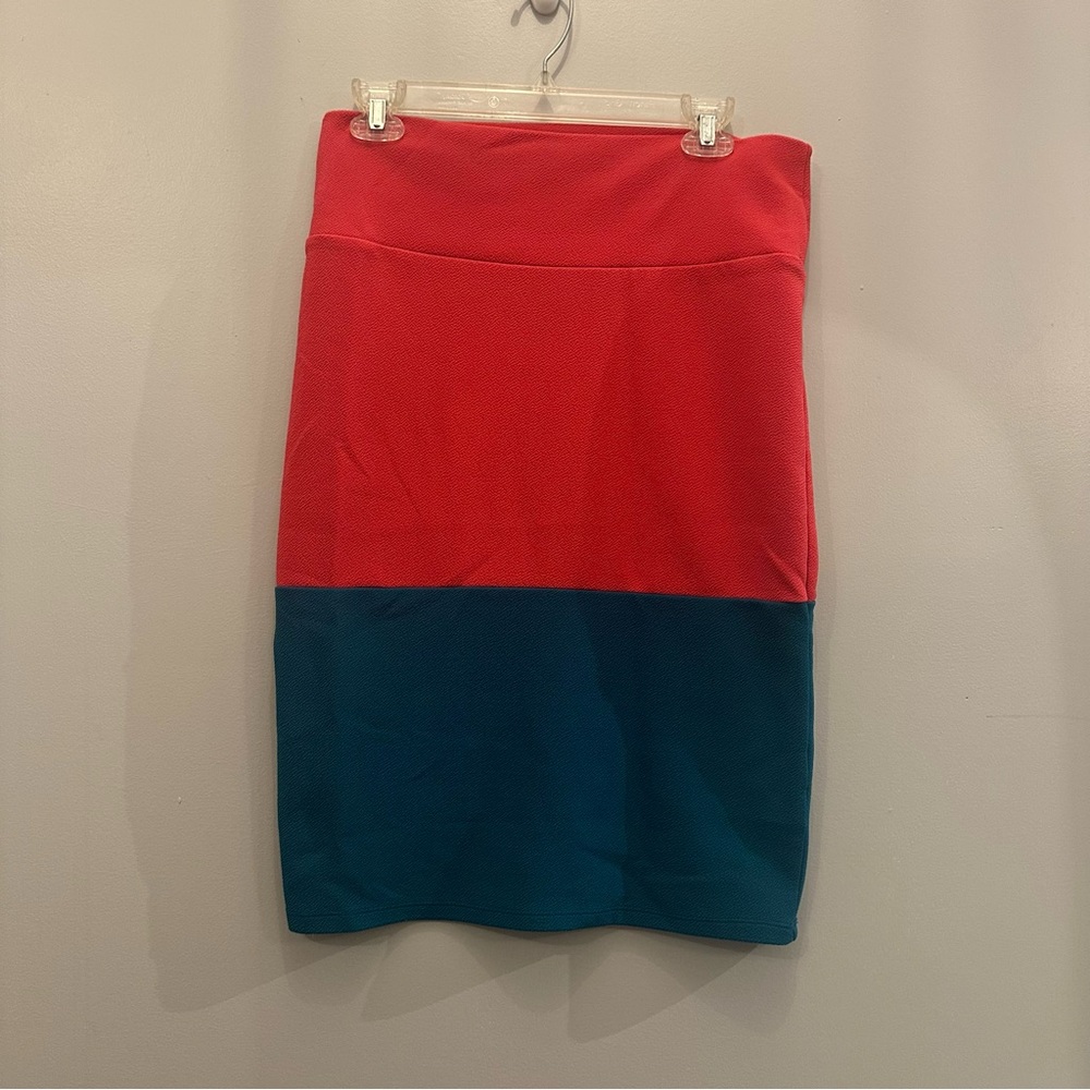 EUC Lularoe Cassie Women’s Medium.